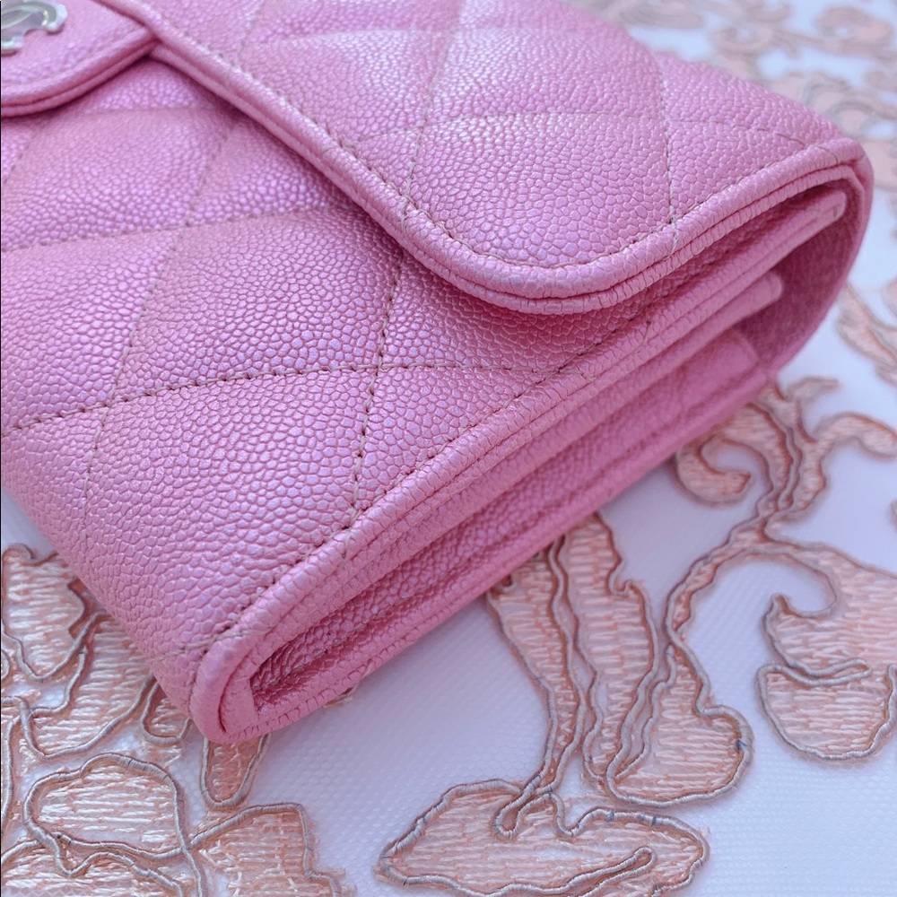Chanel long wallet 19s iridescent pink in great condition - Picture 4 of 7